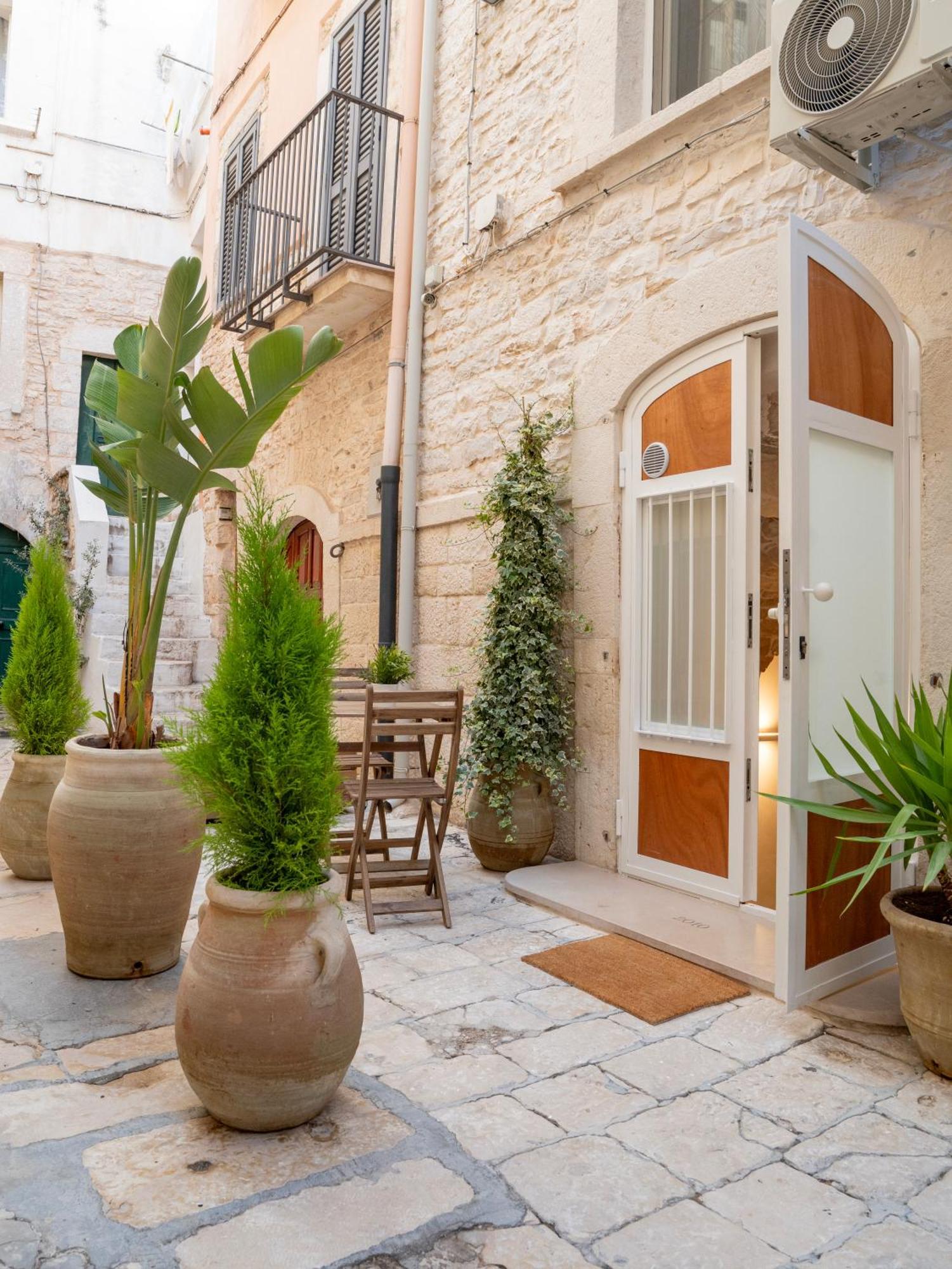 Hotel Dimora Corte Sant Angelo à Bitonto Extérieur photo
